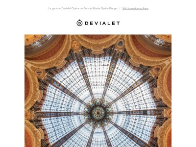 Devialet célèbre les fêtes aux Galeries Lafayette Paris Haussmann.