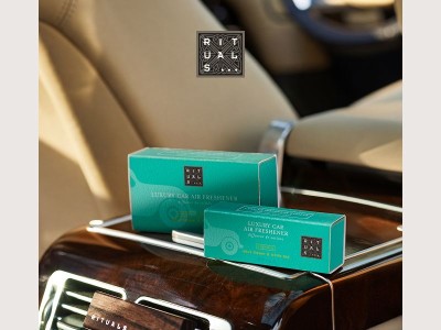 Profitez de nos essentiels pour rafraîchir  votre  voiture