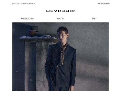 Le costume élégant qui sublime vos fêtes